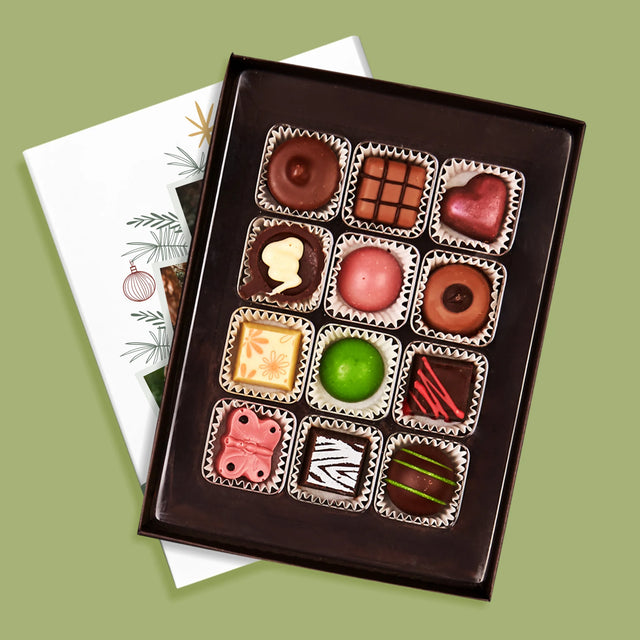 Colaj De Fotografii: Brad - Praline