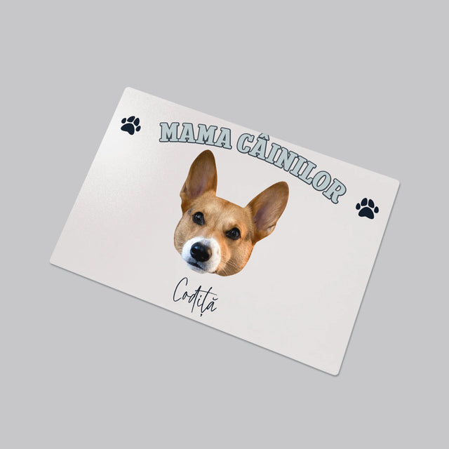 Personajul Tău: Mama Câinilor - Mapa De Birou