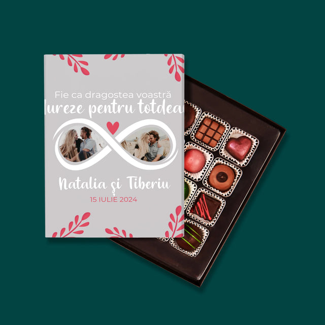 Colaj De Fotografii: Fie Ca Dragostea Voastră Să Dureze Pentru Totdeauna - Praline