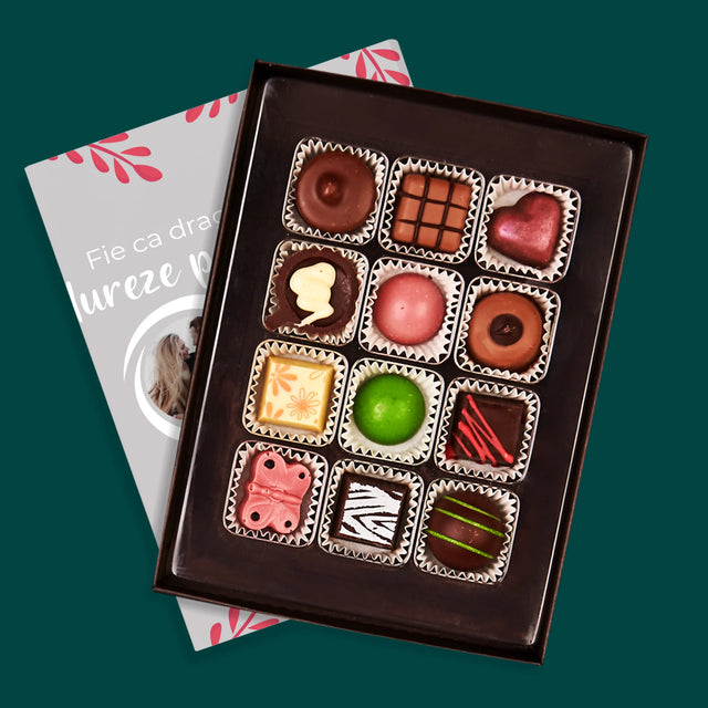 Colaj De Fotografii: Fie Ca Dragostea Voastră Să Dureze Pentru Totdeauna - Praline