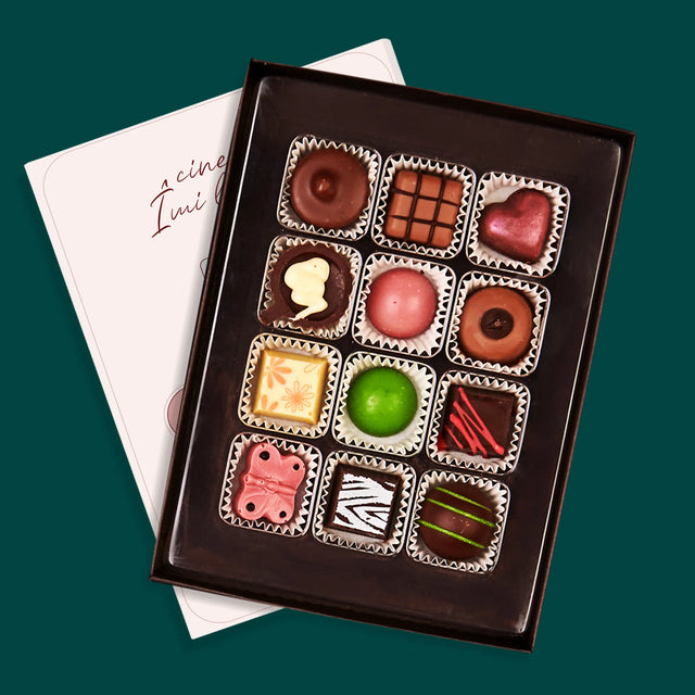 Numele Și Semnătura: Îmi Lipsește Cineva Nașa - Praline