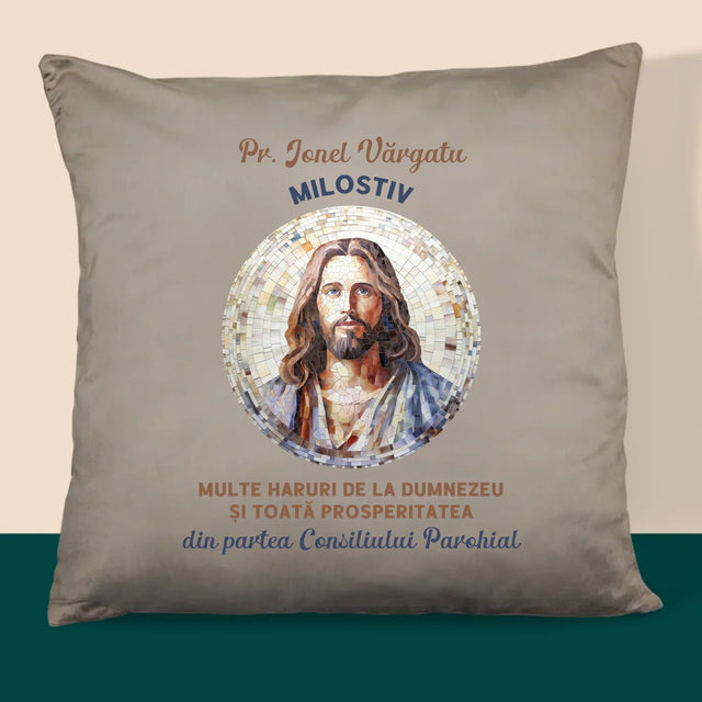 Numele Și Semnătura: Un Preot Milostiv - Pernă (Cu Fotografie)