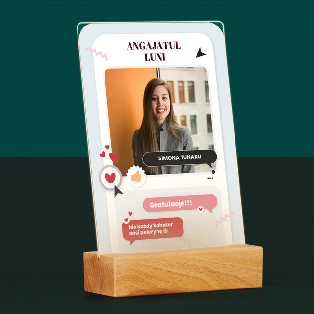 Fotografie Si Semnătură: Angajatul Lunii - Imprimare Pe Sticlă Acrilică (Verticală)