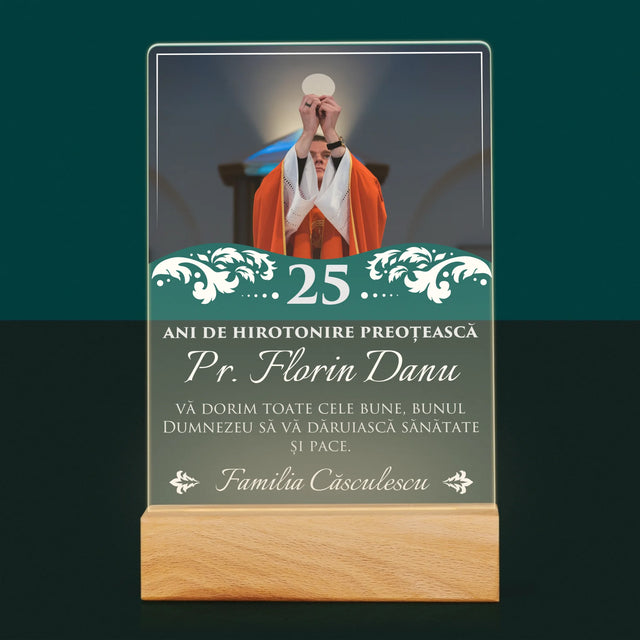 Fotografie Si Semnătură: Jubileul Hirotonirii Preoțești - Imprimare Pe Sticlă Acrilică (Verticală)