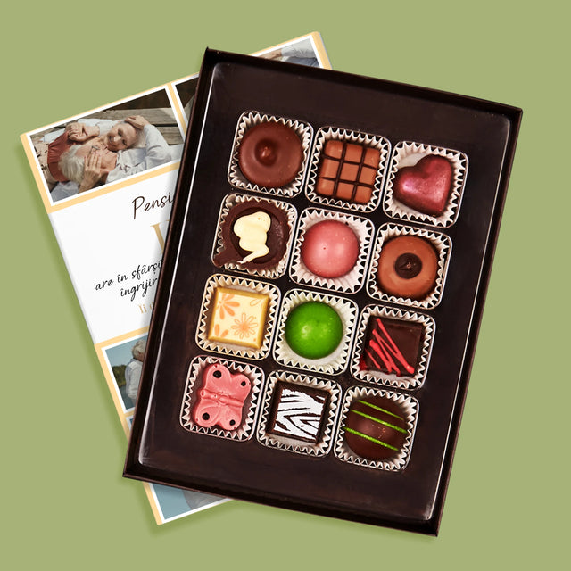 Colaj De Fotografii: Pensionare În Culori - Praline