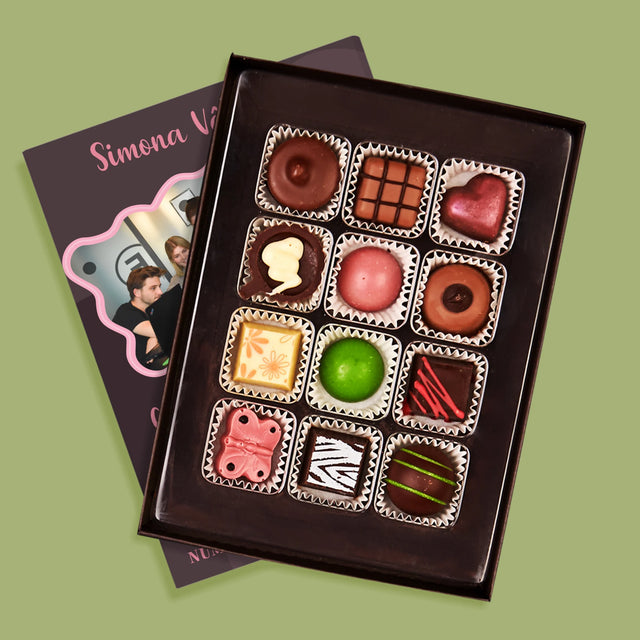 Colaj De Fotografii: Cea Mai Bună Femeie Șef - Praline