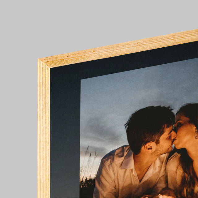 Fotografie Si Semnătură: Spotify Cu Fotografiile Tale Și Codul Qr - Imprimare Pe Lemn ( Verticală)