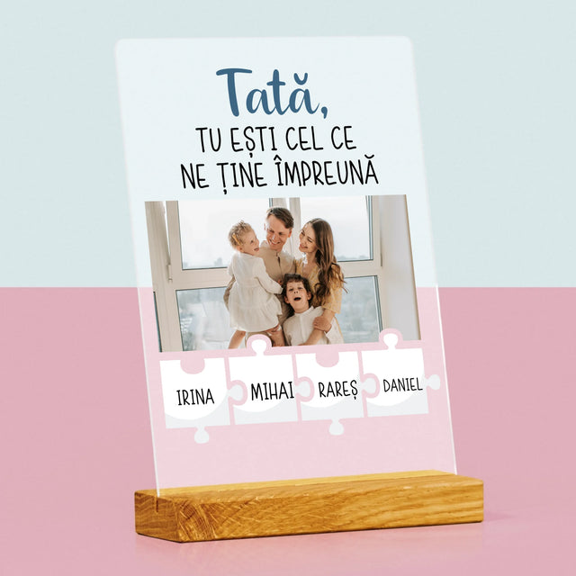 Fotografie Si Semnătură: Tată, Tu Ești Cel Care Ne Ține Împreună - Imprimare Pe Sticlă Acrilică (Verticală)