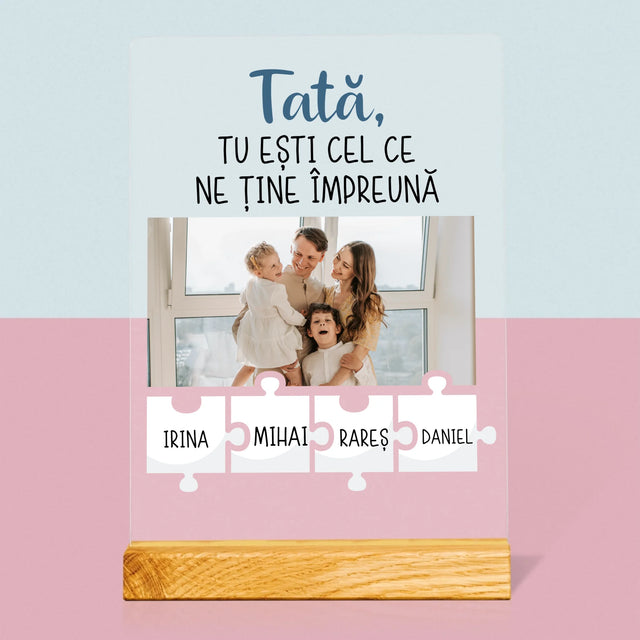 Fotografie Si Semnătură: Tată, Tu Ești Cel Care Ne Ține Împreună - Imprimare Pe Sticlă Acrilică (Verticală)