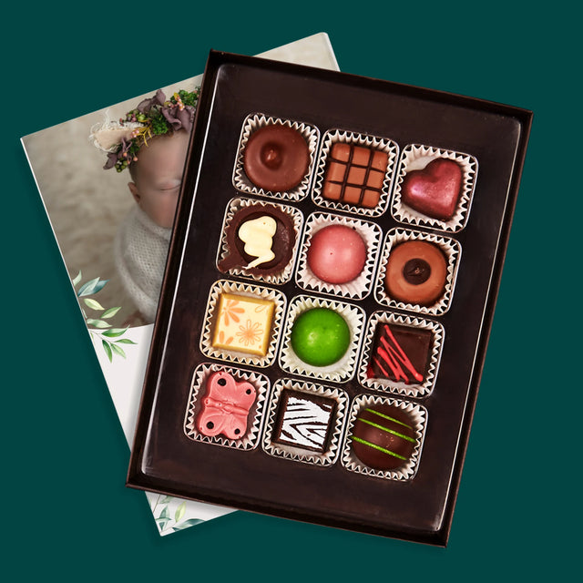 Fotografie Si Semnătură: Mulțumiri Moașei - Praline