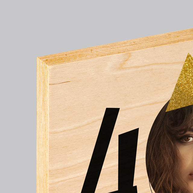 Fotografie Si Semnătură: A 40 Zi De Naștere Căciulă - Imprimare Pe Lemn ( Verticală)