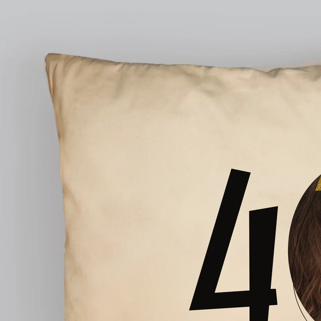 Fotografie Si Semnătură: A 40 Zi De Naștere Căciulă - Pernă (Cu Fotografie)