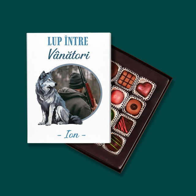 Fotografie Si Semnătură: Lup Între Vânători - Praline