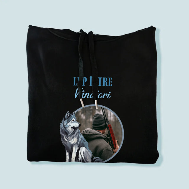 Fotografie Si Semnătură: Lup Între Vânători - Hanorac Cu Glugă Pentru Bărbați