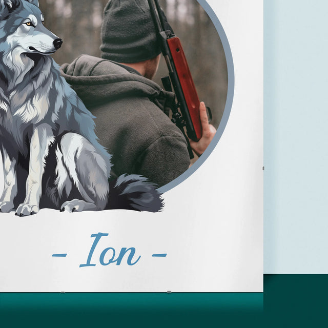 Fotografie Si Semnătură: Lup Între Vânători - Poster