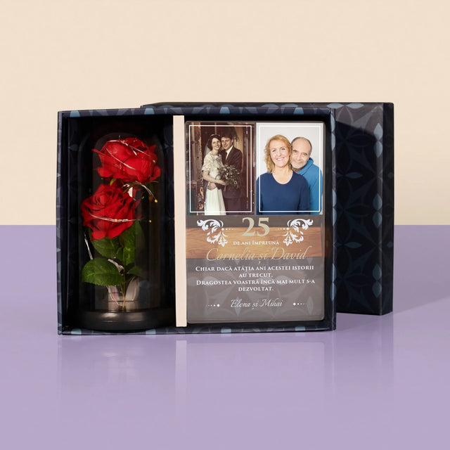 Colaj De Fotografii: 25 De Ani Împreună - Set Cadou Cu Imprimare Pe Sticlă Și Trandafirul Etern