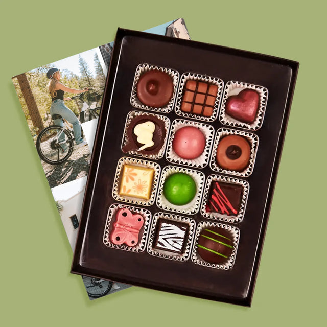 Colaj De Fotografii: Arde Calorii, Dar Nu Combustibil - Praline