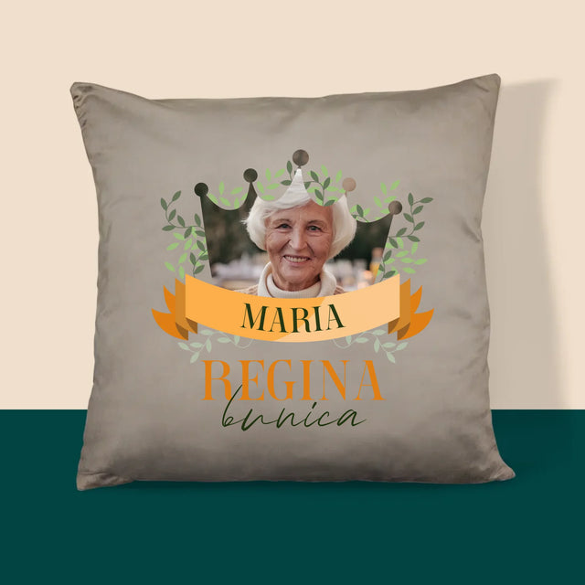 Fotografie Si Semnătură: Regina Bunica - Pernă (Cu Fotografie)