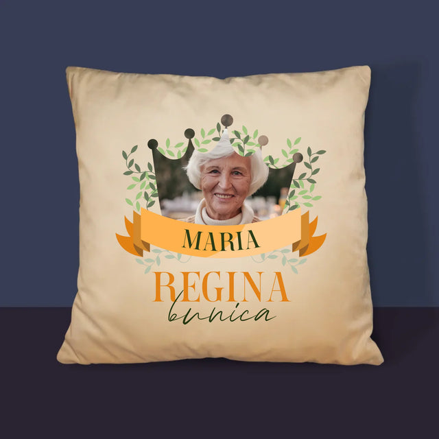 Fotografie Si Semnătură: Regina Bunica - Pernă (Cu Fotografie)