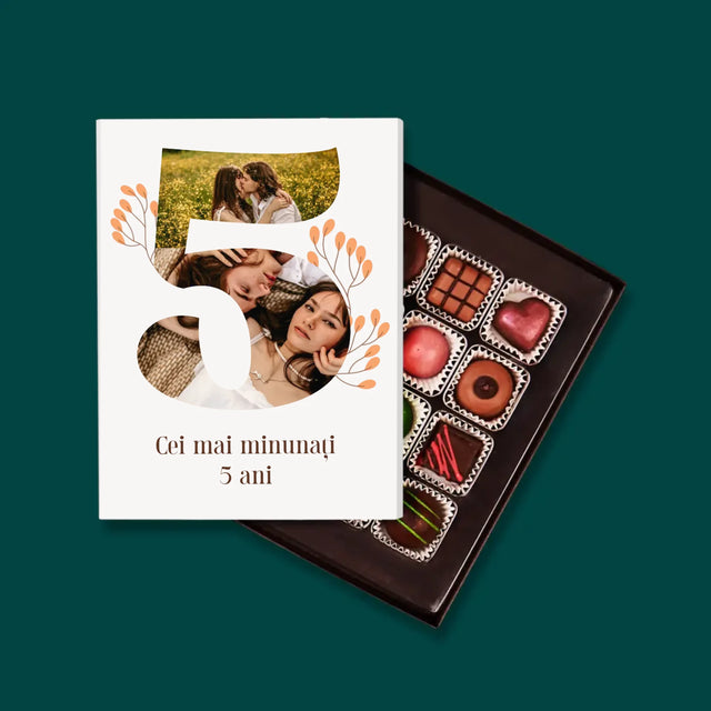 Colaj De Fotografii: A 5 Aniversare - Praline
