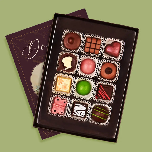 Colaj De Fotografii: A 60 Zi De Naștere - Praline