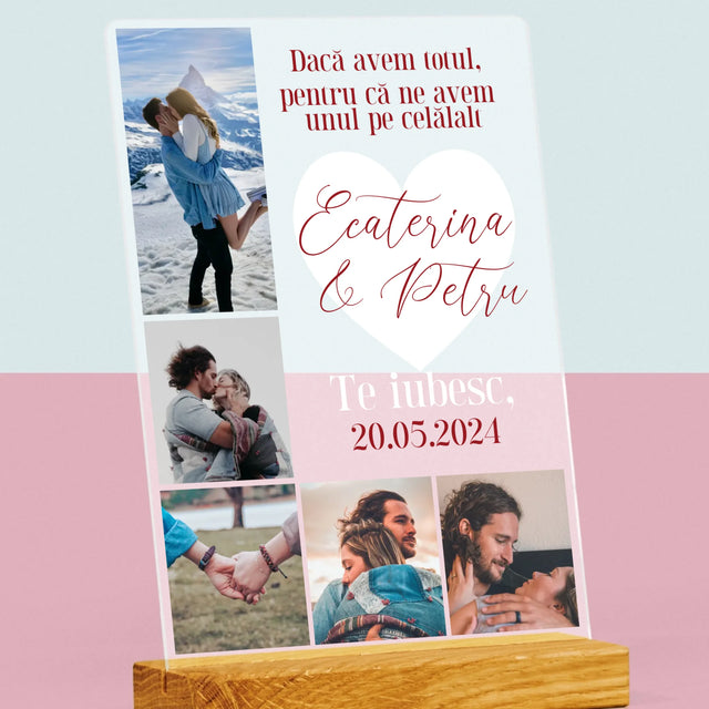 Colaj De Fotografii: Avem Totul, Pentru Că Ne Avem Unul Pe Celălalt - Imprimare Pe Sticlă Acrilică (Verticală)