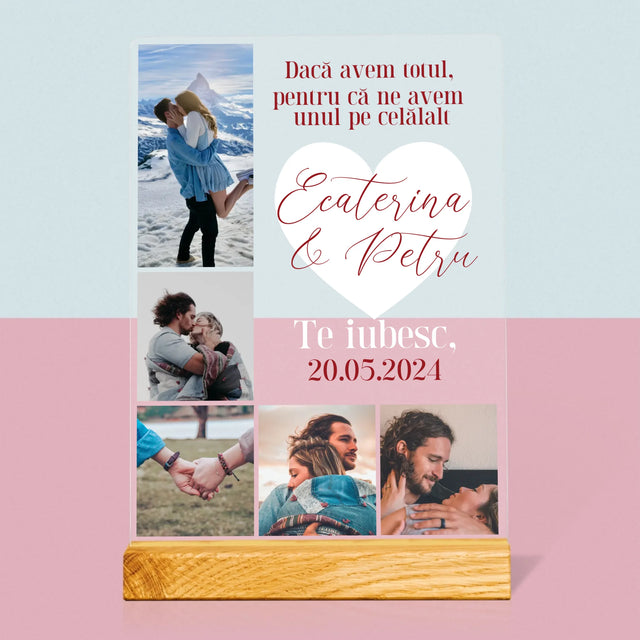 Colaj De Fotografii: Avem Totul, Pentru Că Ne Avem Unul Pe Celălalt - Imprimare Pe Sticlă Acrilică (Verticală)