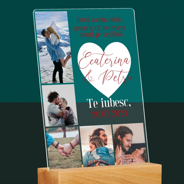 Colaj De Fotografii: Avem Totul, Pentru Că Ne Avem Unul Pe Celălalt - Imprimare Pe Sticlă Acrilică (Verticală)