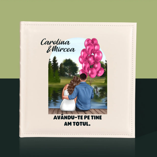 Creator De Personaj: Ea Și El - Album Foto