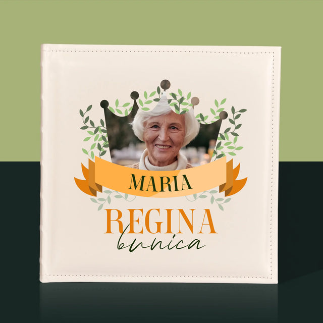 Fotografie Si Semnătură: Regina Bunica - Album Foto