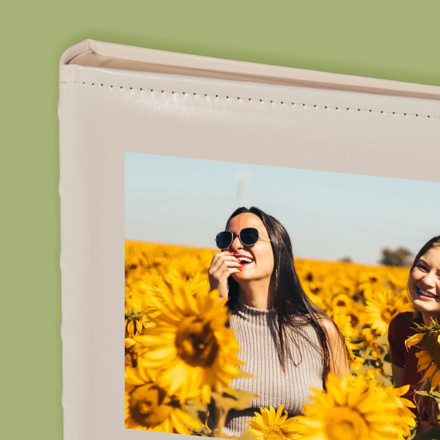 Colaj De Fotografii: 2 Fotografii Cu Inscripție - Album Foto