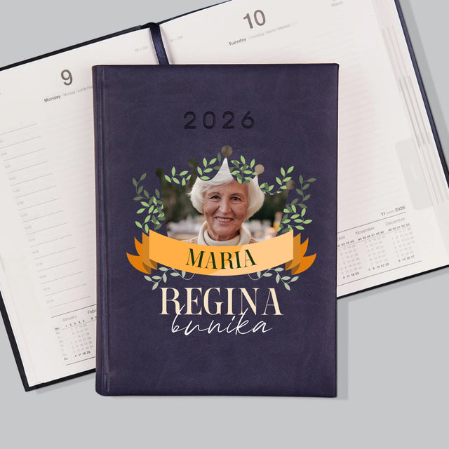 Fotografie Si Semnătură: Regina Bunica - Calendar De Carte (Fotografie)