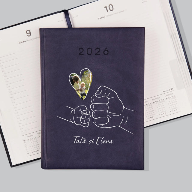 Fotografie Si Semnătură: Tata Copilul Mânuța - Calendar De Carte (Fotografie)