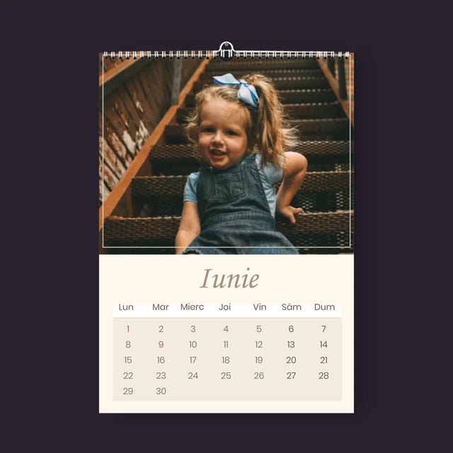 Fotografie Si Semnătură: Suvenir Pentru Bunici - Calendar De Perete