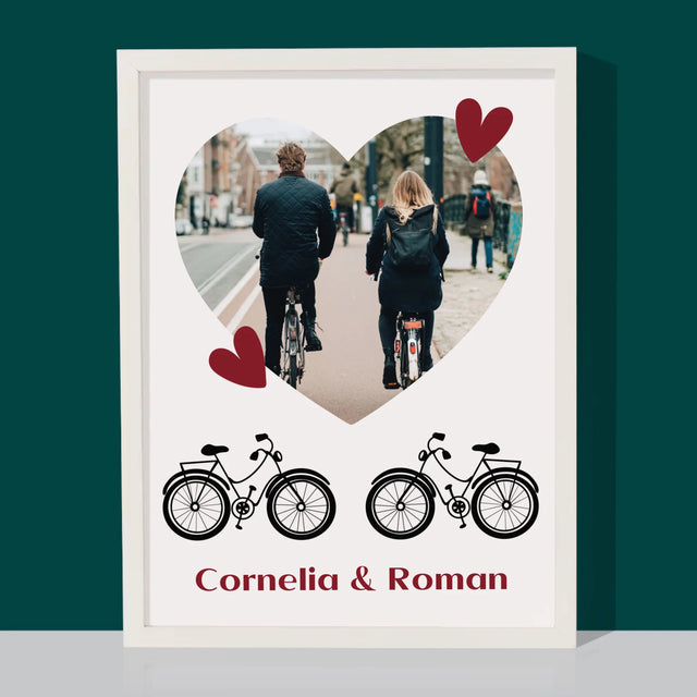 Fotografie Si Semnătură: Bicicletiști Cuplu - Imprimare Cu Ramă 30X40 (Verticală)