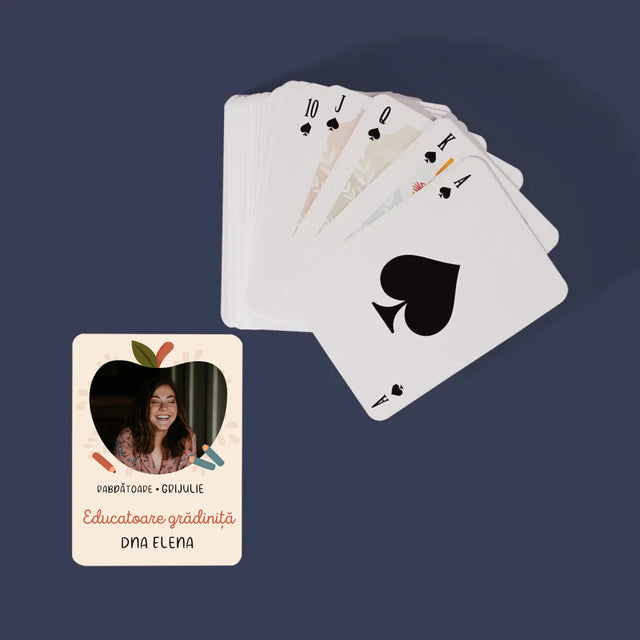 Fotografie Si Semnătură: Educatoare Grădiniță - Cărți De Jok