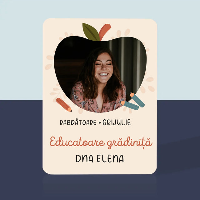 Fotografie Si Semnătură: Educatoare Grădiniță - Cărți De Jok