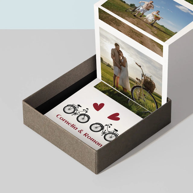 Fotografie Si Semnătură: Bicicletiști Cuplu - Set De Fotografii Pliante