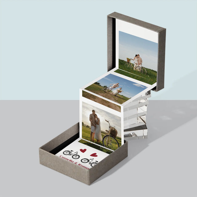 Fotografie Si Semnătură: Bicicletiști Cuplu - Set De Fotografii Pliante