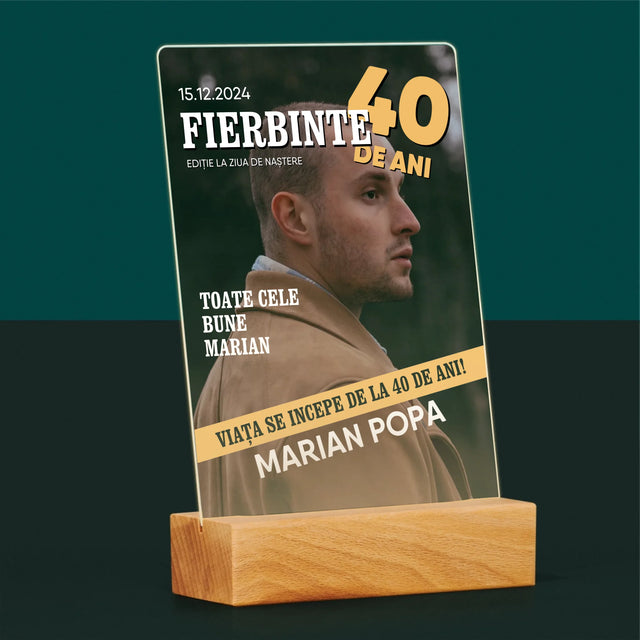 Copertă Derevistă: Fierbinte La 40 De Ani - Imprimare Pe Sticlă Acrilică (Verticală)