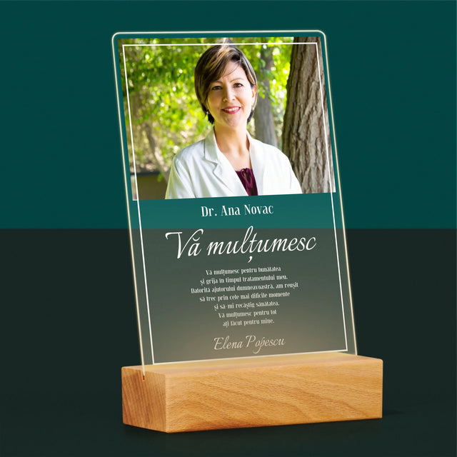Fotografie Si Semnătură: Doctore Vă Mulțumesc - Imprimare Pe Sticlă Acrilică (Verticală)