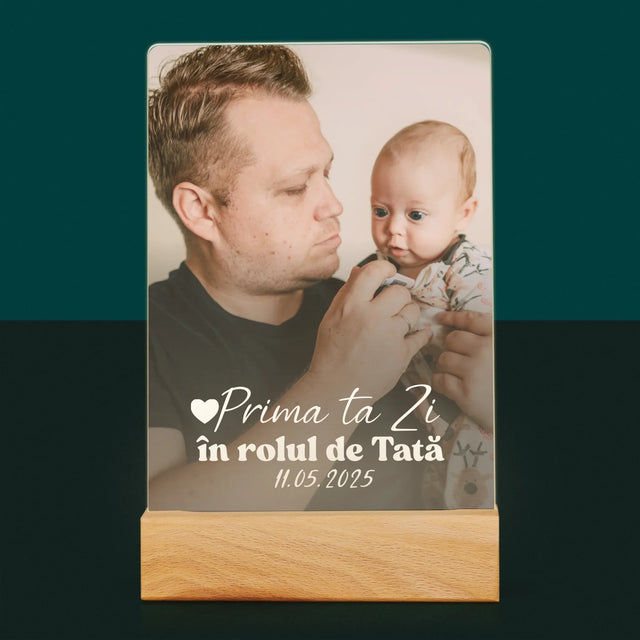 Fotografie Si Semnătură: Prima Ta Zi În Rolul De Tată - Imprimare Pe Sticlă Acrilică (Verticală)