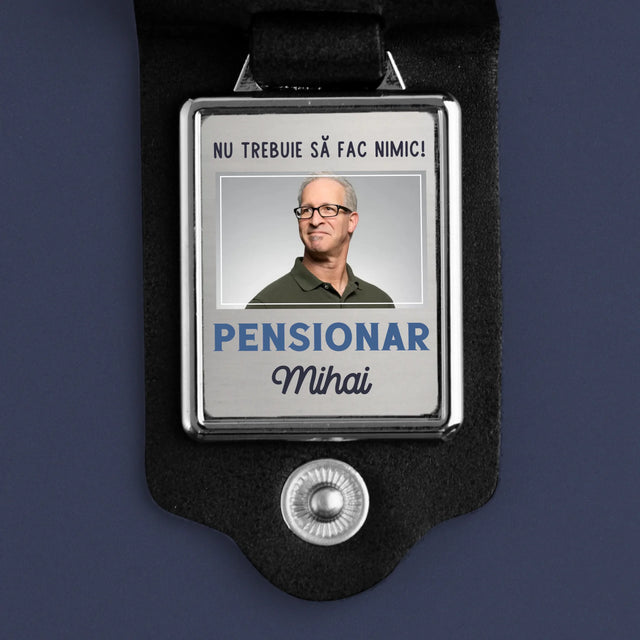 Fotografie Si Semnătură: Nu Trebue Să Fac Nimic! Pensionar - Breloc Cu Fotografie