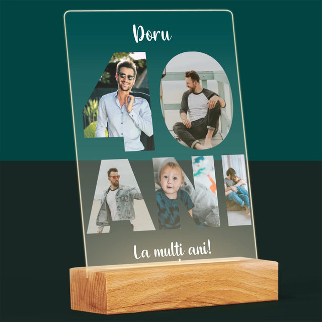 Cuvânt Din Fotografii: 40 Ani Din Fotografiile Tale - Imprimare Pe Sticlă Acrilică (Verticală)