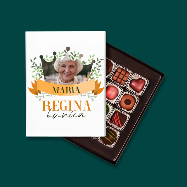 Fotografie Si Semnătură: Regina Bunica - Praline