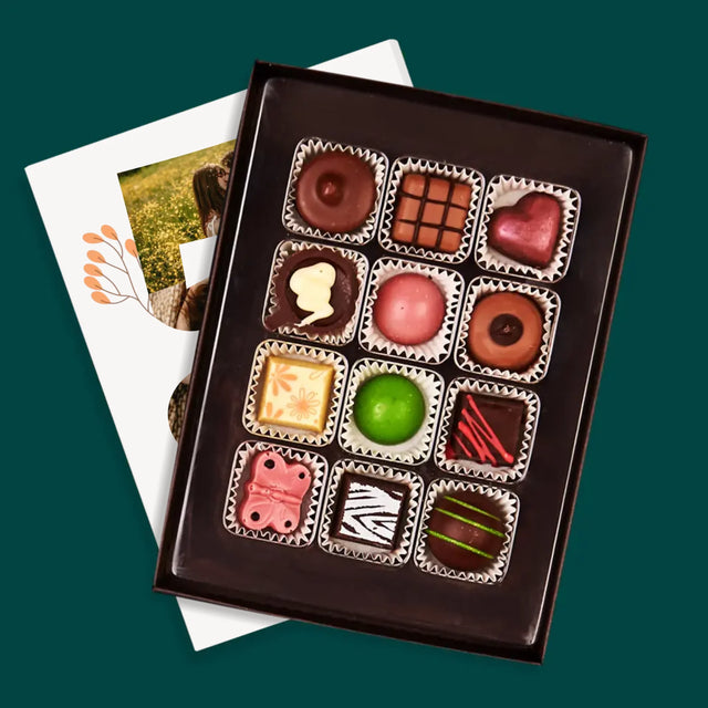 Colaj De Fotografii: A 5 Aniversare - Praline