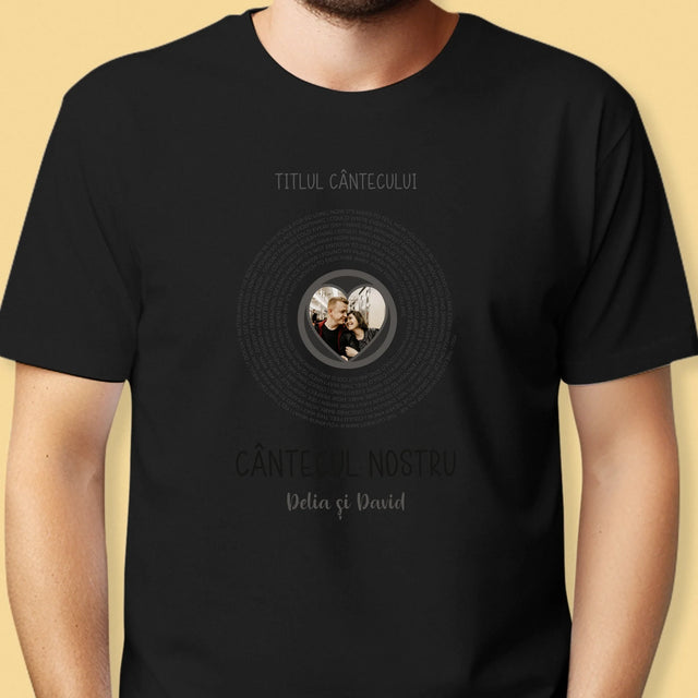 Fotografie Si Semnătură: Cântecul Nostru Cu Text - Tricou Pentru Bărbați