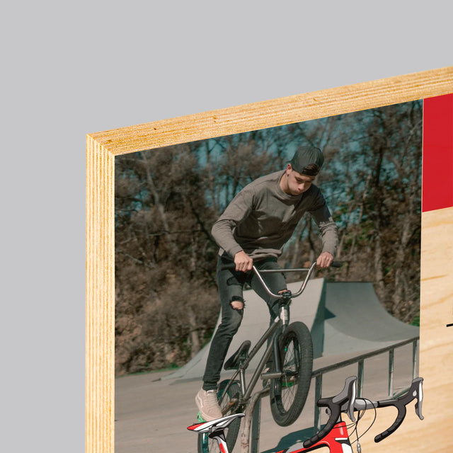 Copertă Derevistă: Mr Bike Master - Imprimare Pe Lemn ( Verticală)