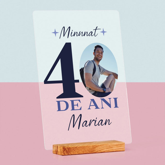 Fotografie Si Semnătură: Minunat La Vârsta De 40 De Ani - Imprimare Pe Sticlă Acrilică (Verticală)