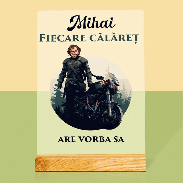 Personajul Tău: Fiecare Călăreț  - Imprimare Pe Sticlă Acrilică (Verticală)